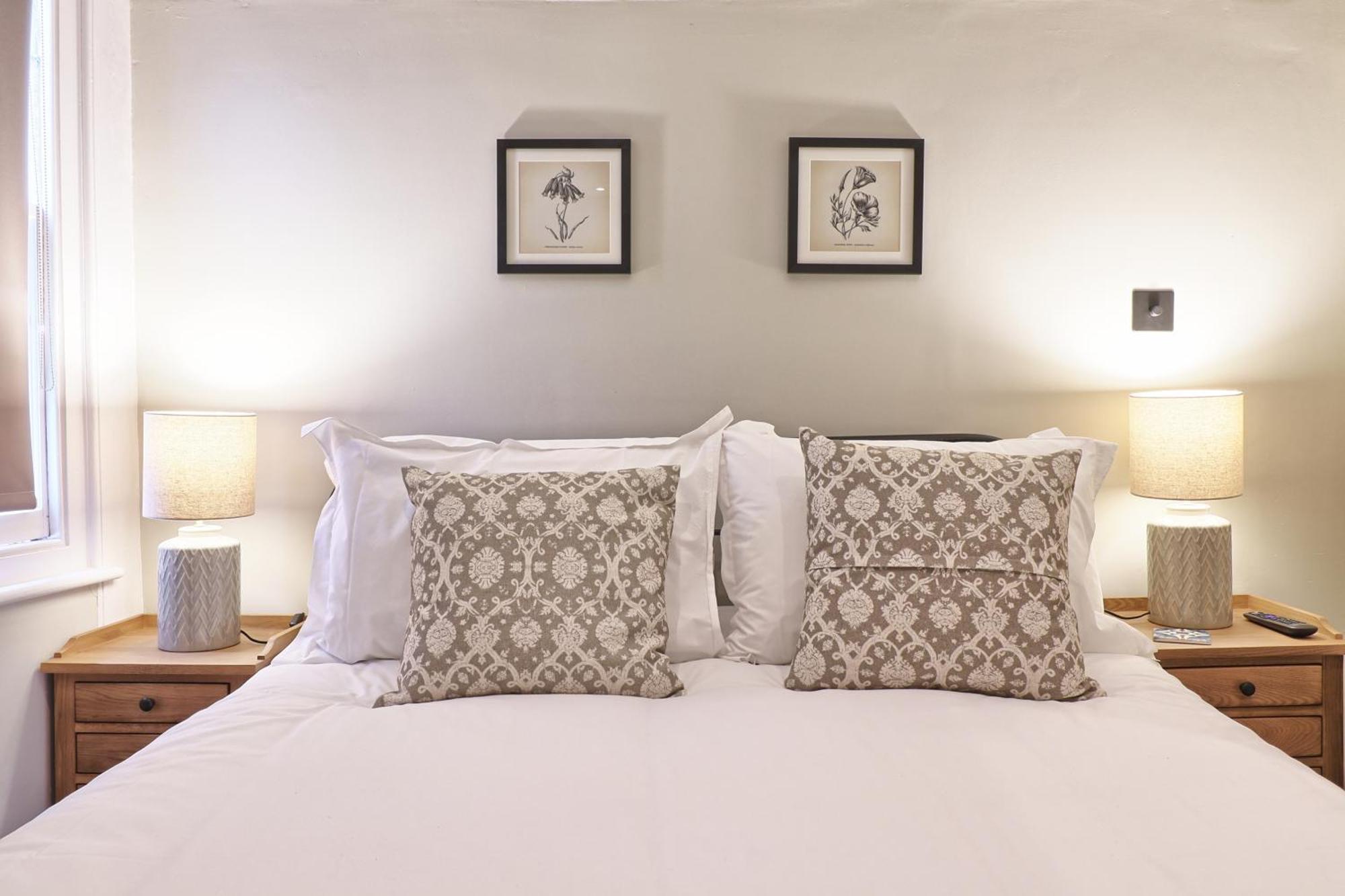 Ranfield'S Brasserie Hotel Rooms 科格索尔 外观 照片