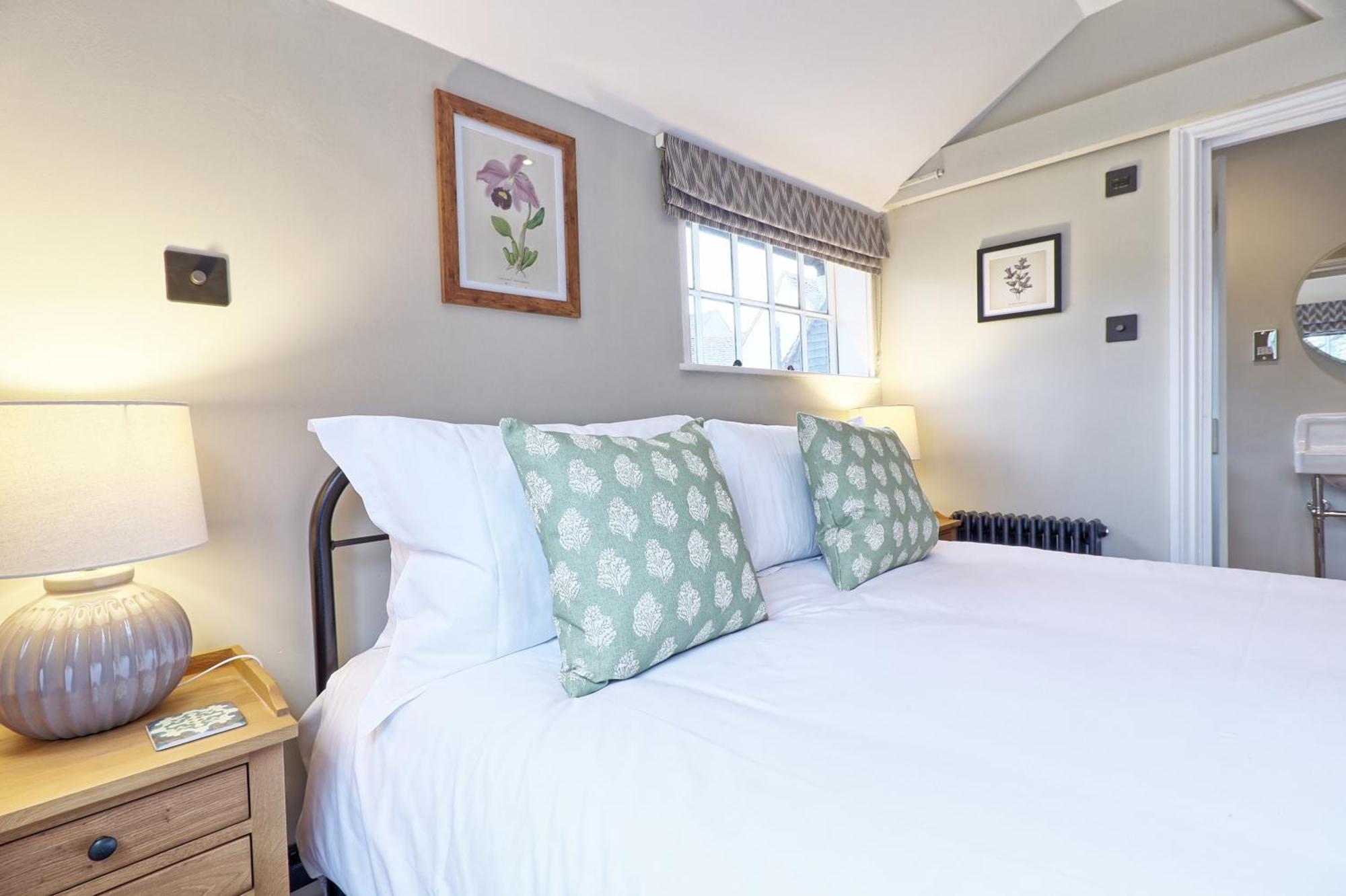 Ranfield'S Brasserie Hotel Rooms 科格索尔 外观 照片