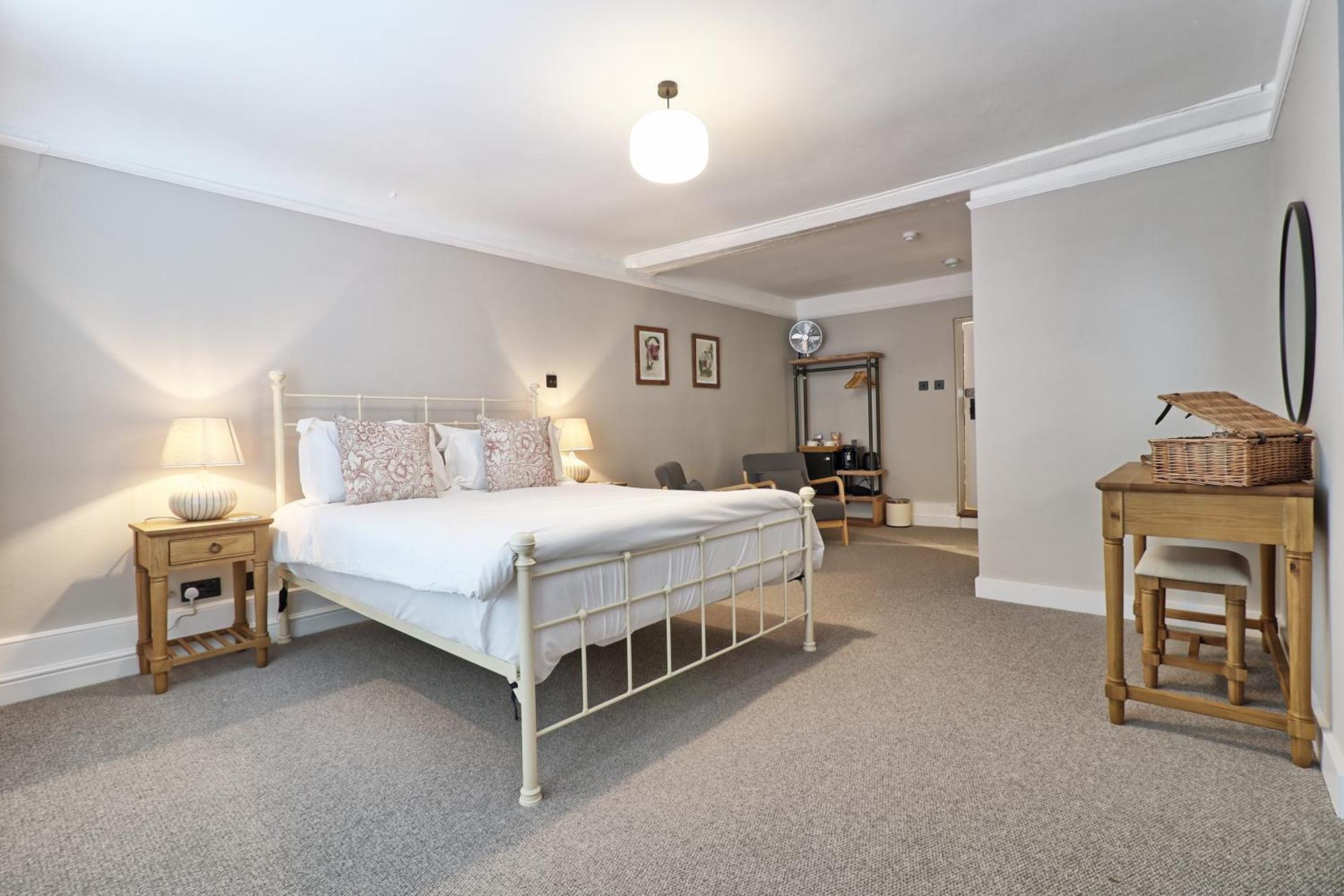 Ranfield'S Brasserie Hotel Rooms 科格索尔 外观 照片